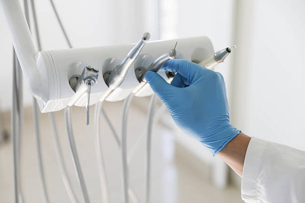 Professional Teeth Whitening technician working in Poplar Plains, CT